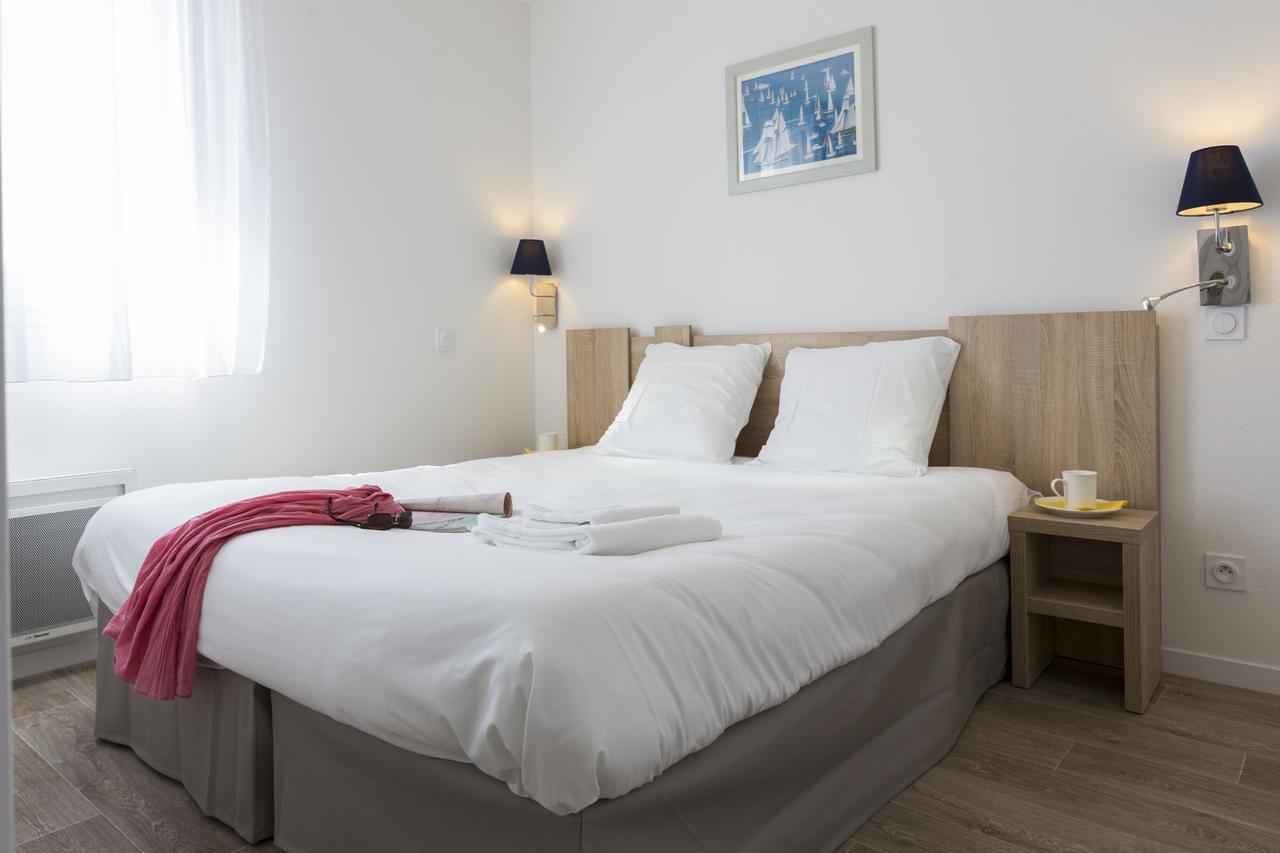 Residence Prestige Odalys Le Domaine Des Pins Noirmoutier-en-l'Ile Luaran gambar