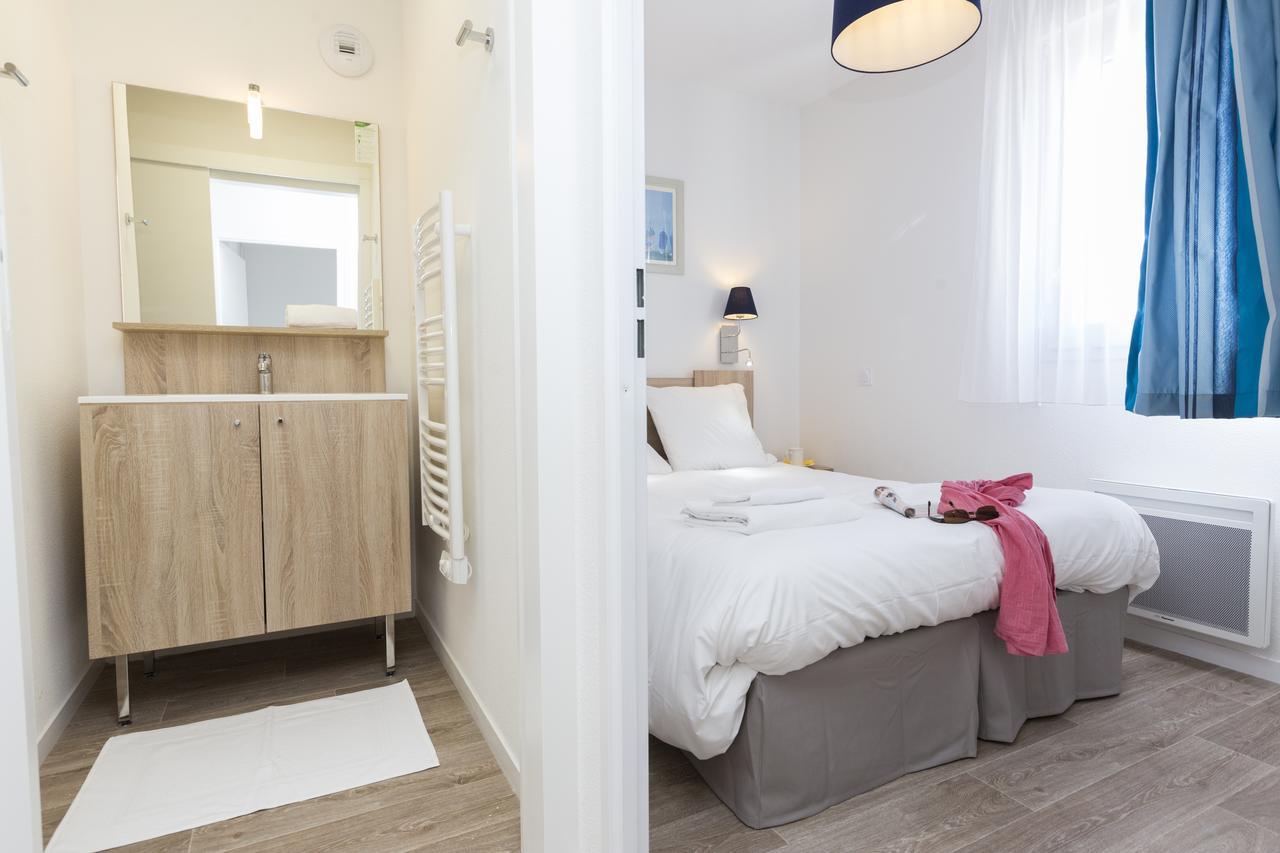 Residence Prestige Odalys Le Domaine Des Pins Noirmoutier-en-l'Ile Luaran gambar
