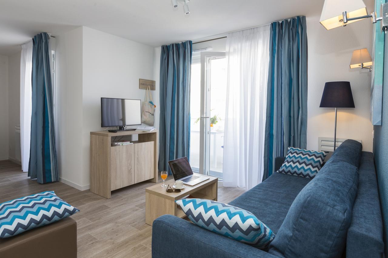 Residence Prestige Odalys Le Domaine Des Pins Noirmoutier-en-l'Ile Luaran gambar